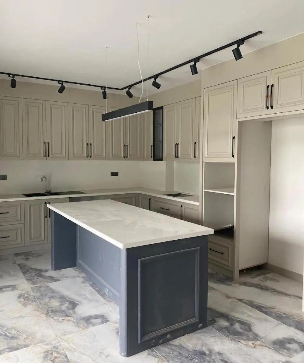 Modern kitchen